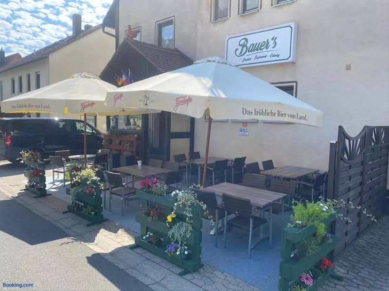 Bauer's Pension-Restaurant-Catering