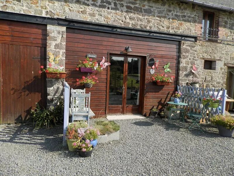 Le Bleuet-A Gite in the Beautiful Normandy Countryside for Families and Couples