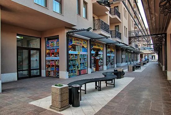 Royal Beach Mall