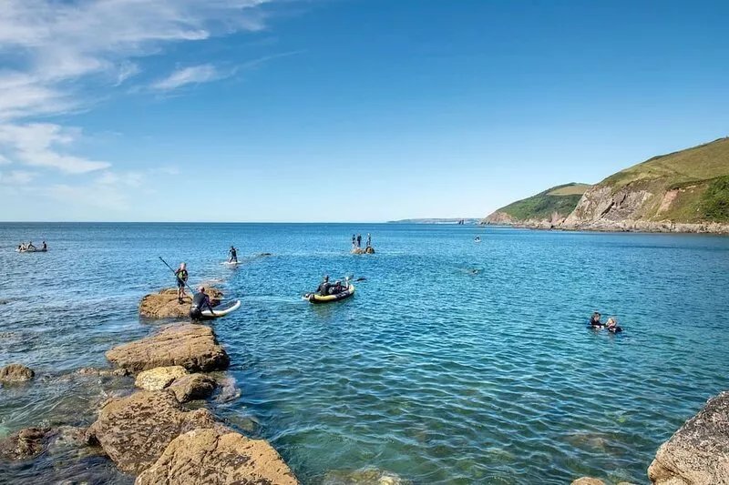 Grenville - A Coastal Cottage with Hot Tub & Stunning Views