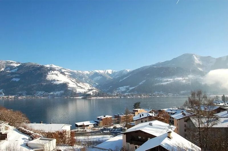 Apartment LAKE VIEW - near ski lift and town