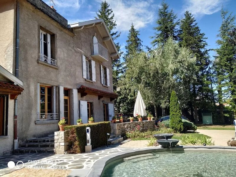 Charming villa near downtown Le Puy-en-Velay, on the road to Compostela
