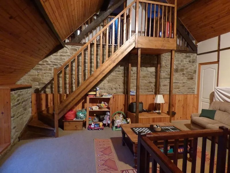 Family Friendly Spacious Comfortable Cottage and Garden. Rural and relaxing.