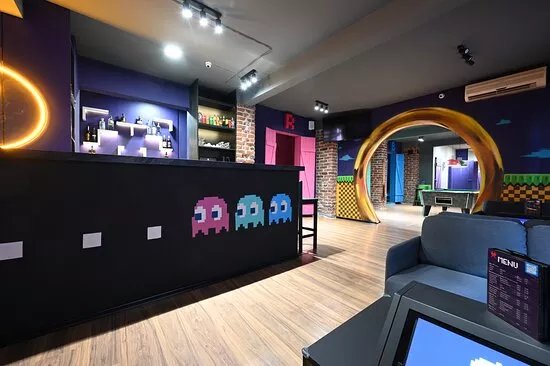 Retro Gaming Bar