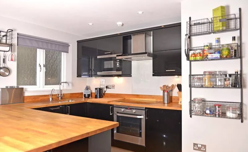 Adults only apartment with balcony & 2 bathrooms