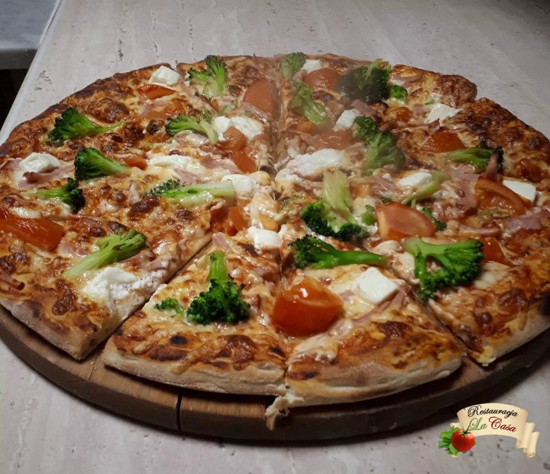La Casa Pizzeria