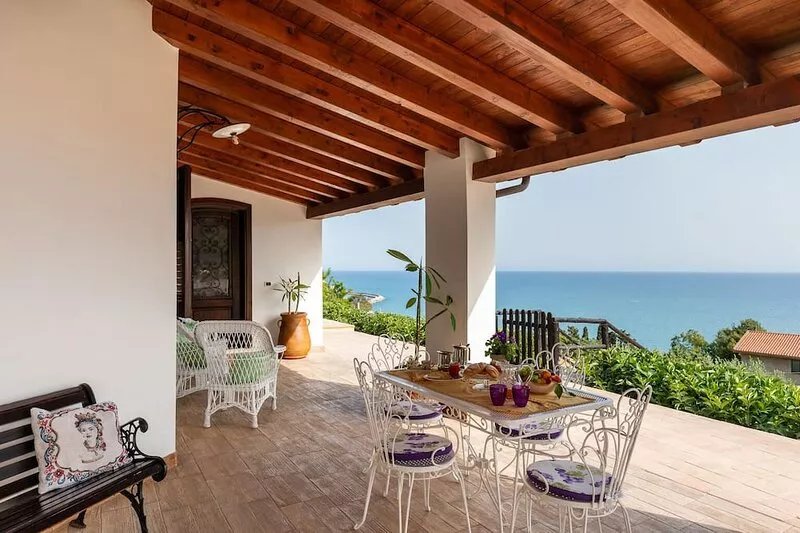Villa Melinda - Charme Holidays