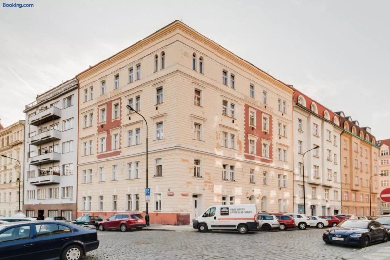 Riverside Family Apartment In The Center