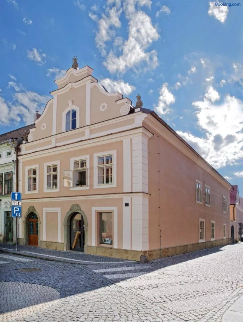 Bonvivan Apartments