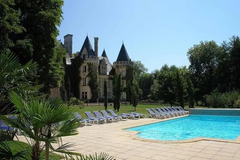 Charming cottage, near Tours, Loire castles