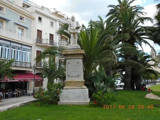 Monument a El Greco