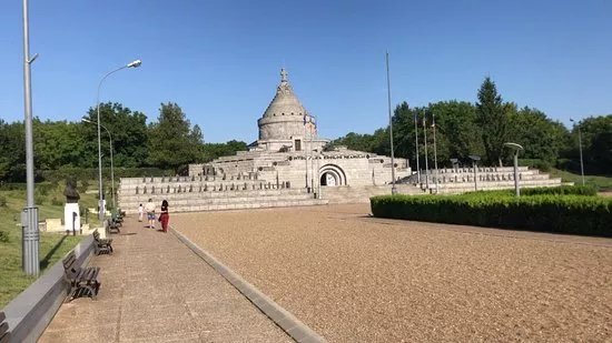 Mausoleum of Marasesti