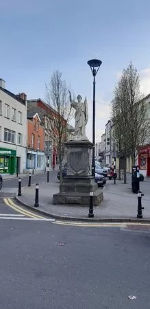 Lady Erin Monument