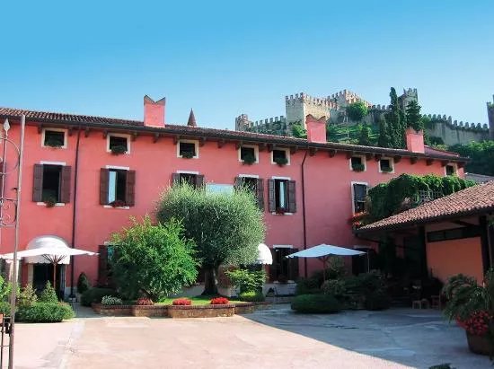 Cantina del Castello