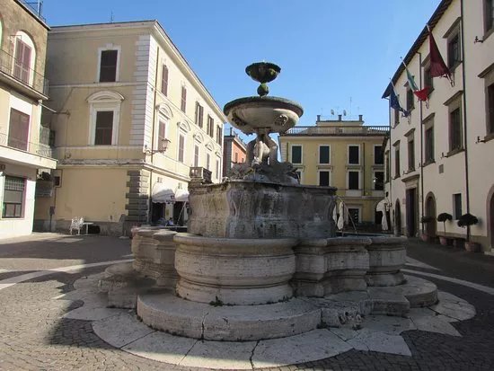 Fontana dei Delfini