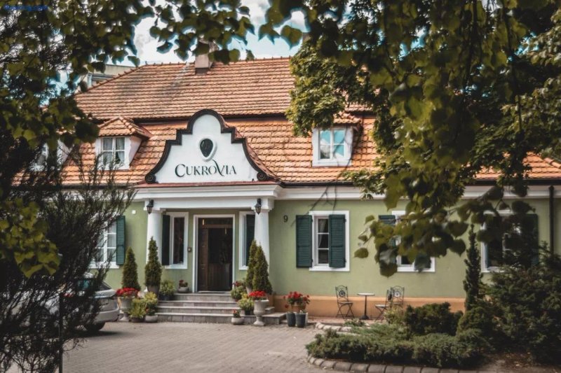 Cukrovia - Restauracja Hotel Cukiernia Kawiarnia