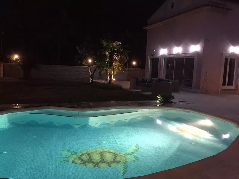 Villa rental "CHANTERIE" fully air conditioned.