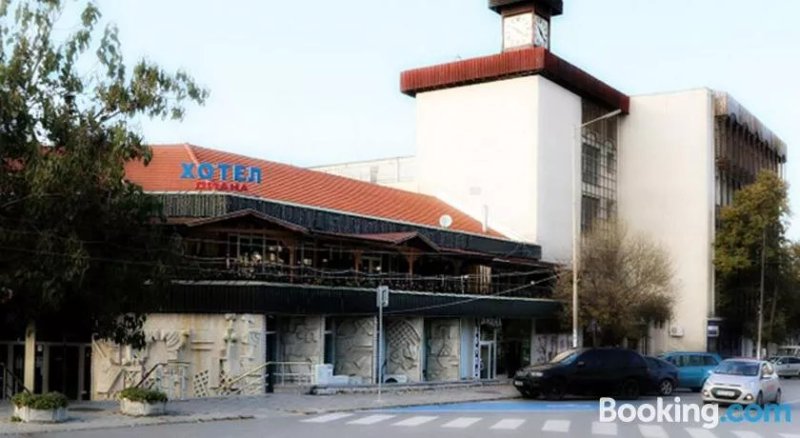 Khotel Diana Elkhovo