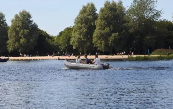 Watersportcentrum Vlietland - Boot & Sloep Verhuur