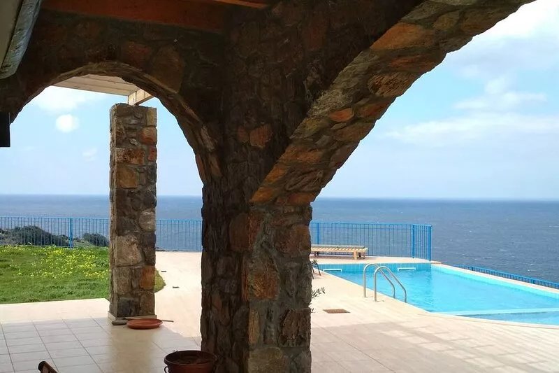 Villa Irene traditional with private pool offering privacy and amazing views!