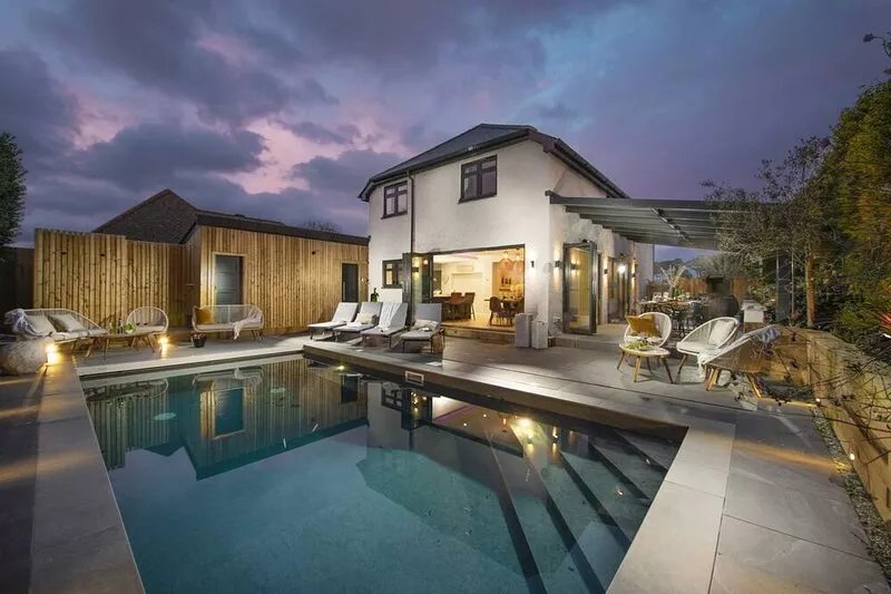 Chy An Eglos -  A superb refurbished holiday home with a fantastic