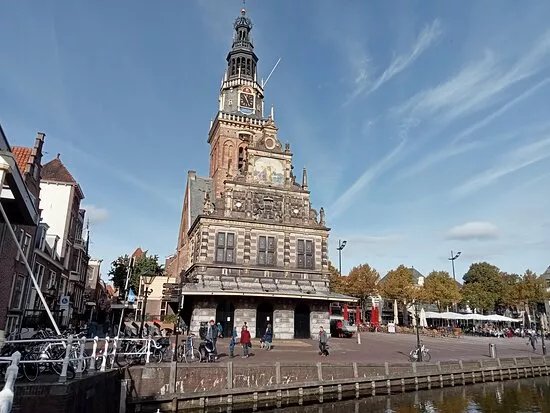 Waag, Gebouw En Toren (1582)