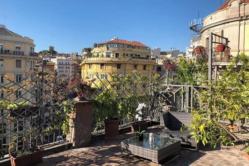 Two-storey apartment with terrace - Trevi Fountain / Piazza Spagna