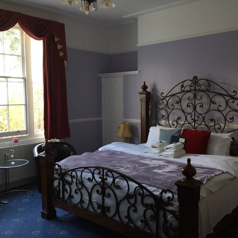 Kempton House