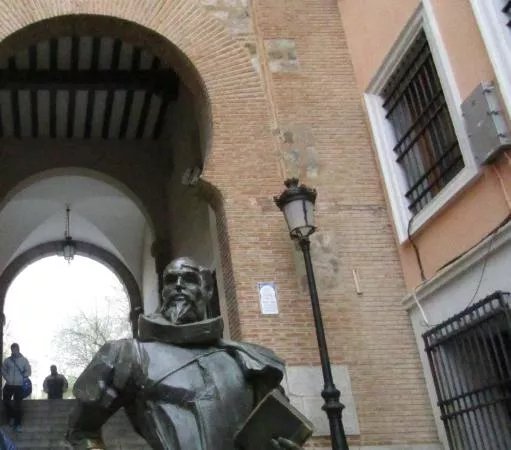 Estatua de Miguel de Cervantes