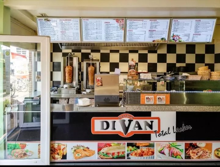 Pizzeria Divan