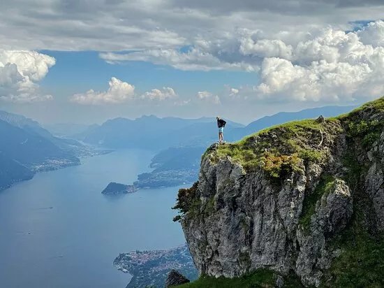 Panoramic Hiking Tours Near Lake Como