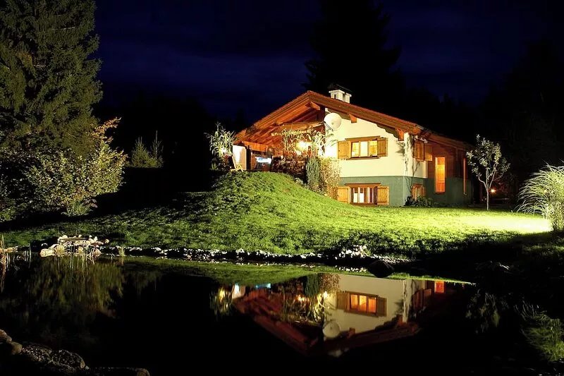 Quietly located, luxurious 4-stars-country house with private pool