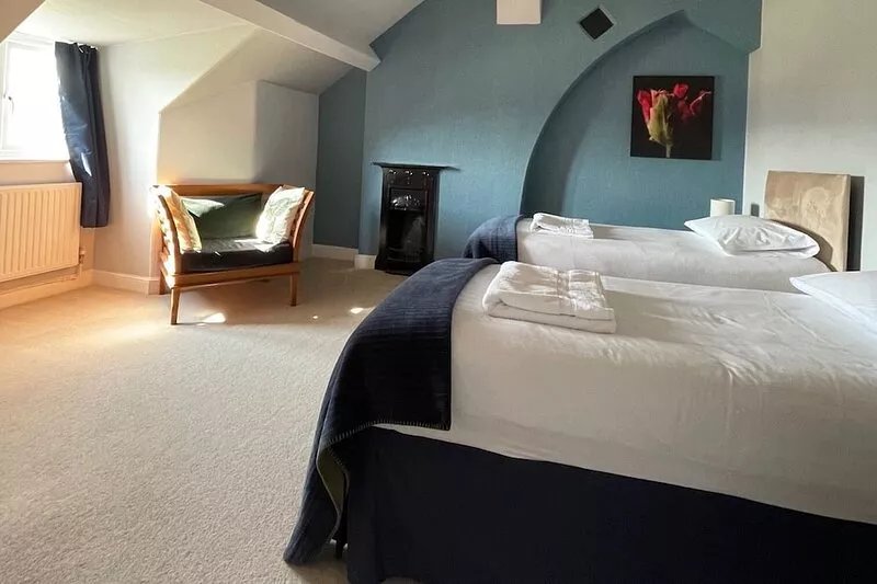 Ty sinamon a Large Self Catering Victorian Town House