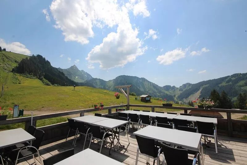 APARTMENT AT THE BOTTOM OF THE SLOPES -SAINT JEAN D'AULPS SKI RESORT - 6 PEOPLE
