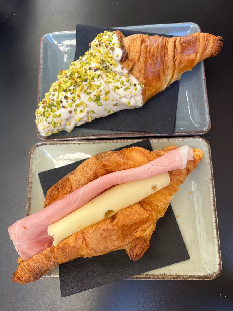 Iaura e Duci Cafe Bistrot