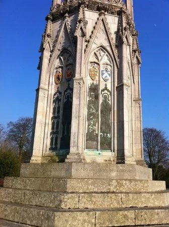 Eleanor Cross