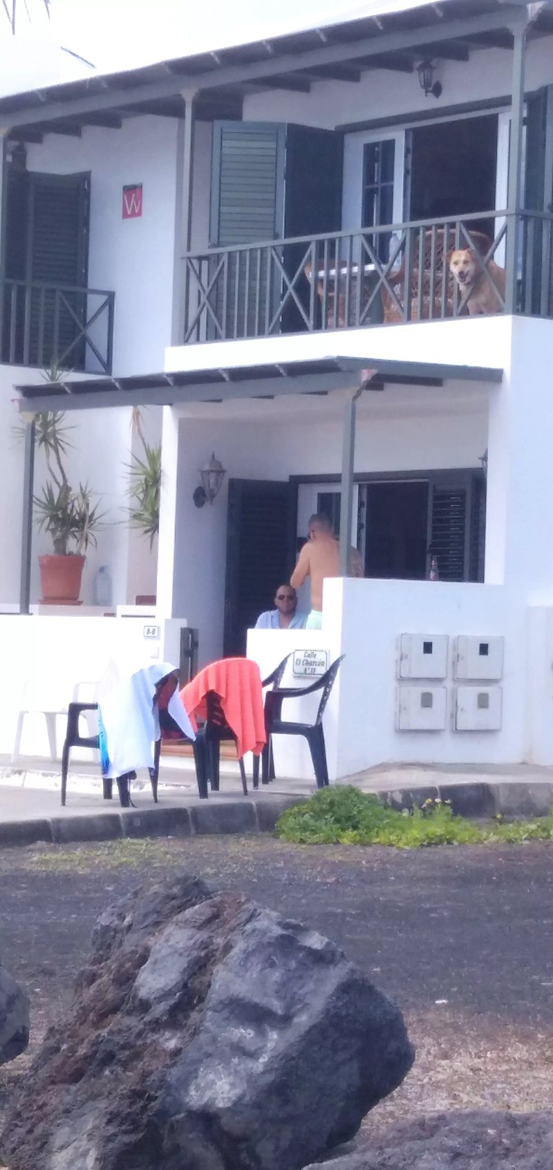 Apartamentos El Charcon