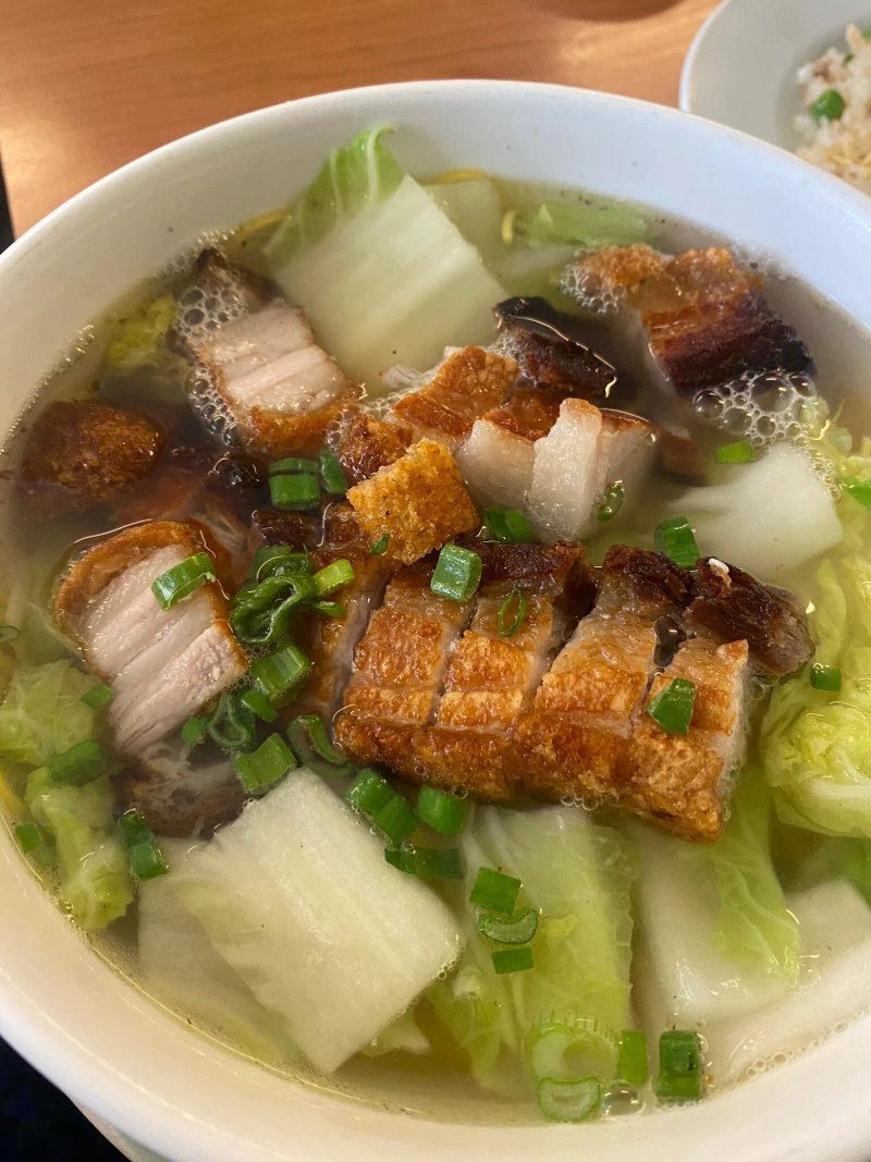 Wing Loon Cafe