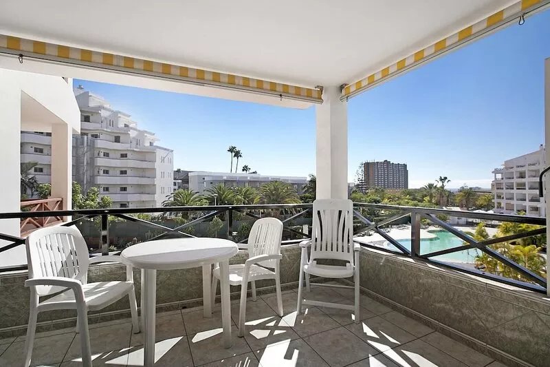 Cosy Apartment San Marino with Pool, Terrace & Wi-Fi
