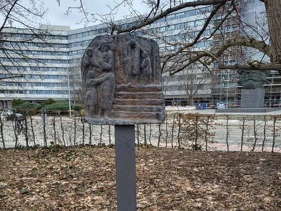 Stadthallenpark mit Skulpturengarten