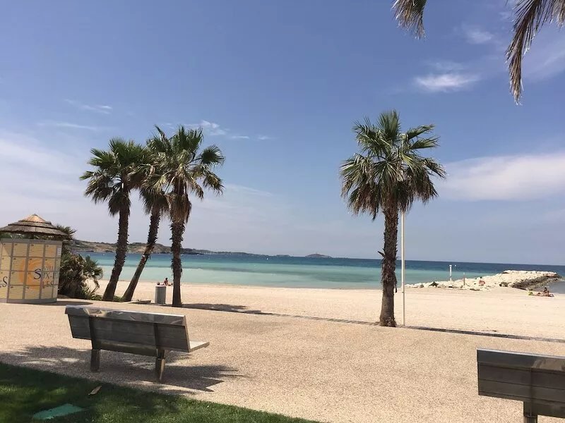 Villa with pool / beach 1km / garden