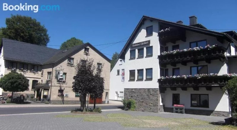 Hotel-Restaurant Eifelstube