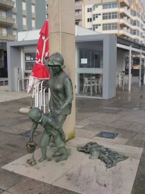 Monumento Ao Banhista
