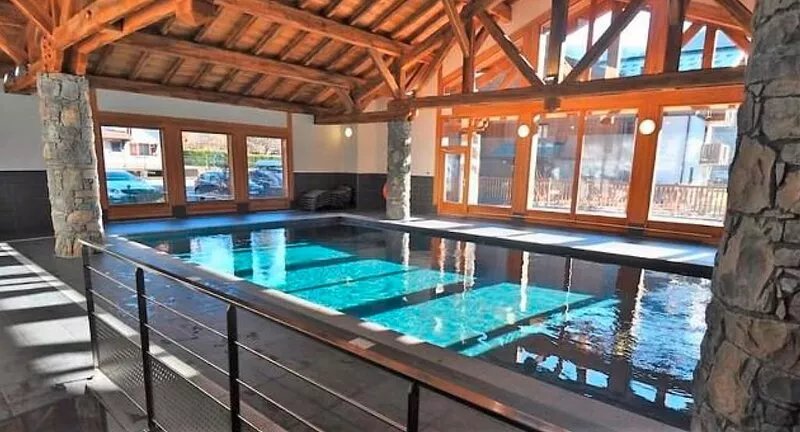 Luxury 2-bedroom Apartment & Residents’ Pool, Samoëns, Grand Massif