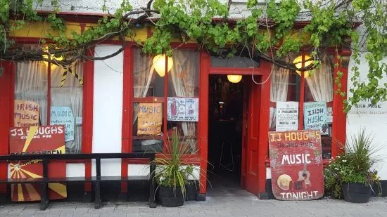 J.J. Hough's Singing Pub