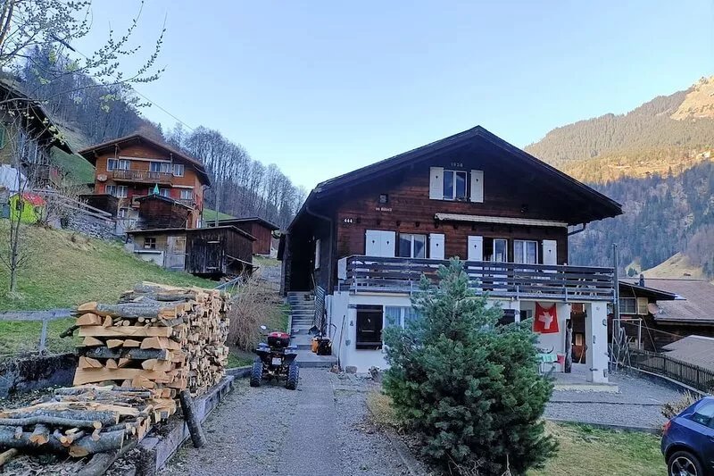 (Holiday apartment Vreneli) Chalet in the Gässli, 1- 3 persons