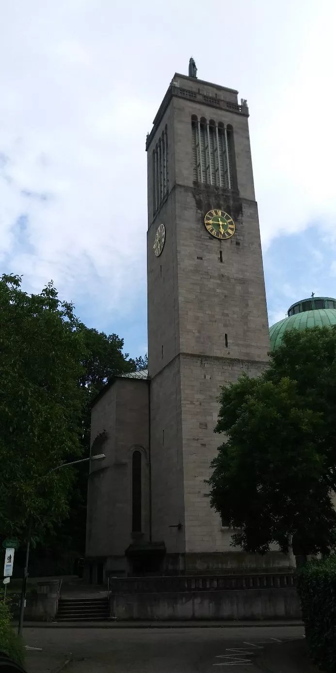 Kirche St. Bernhard