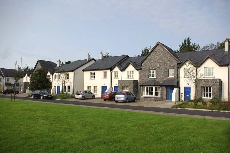 Bunratty West No 40012 -  a two story that sleeps 6 guests  in 3 bedrooms