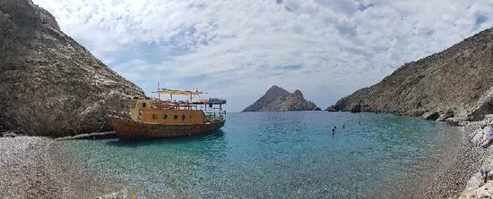 Paximadia Islands