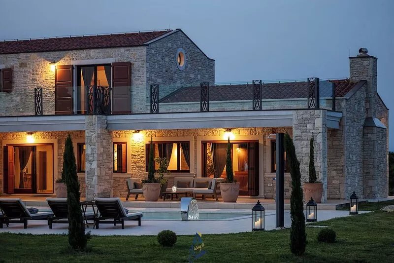 Luxury 5 star villa with heated saltwater pool for up to 12 guests